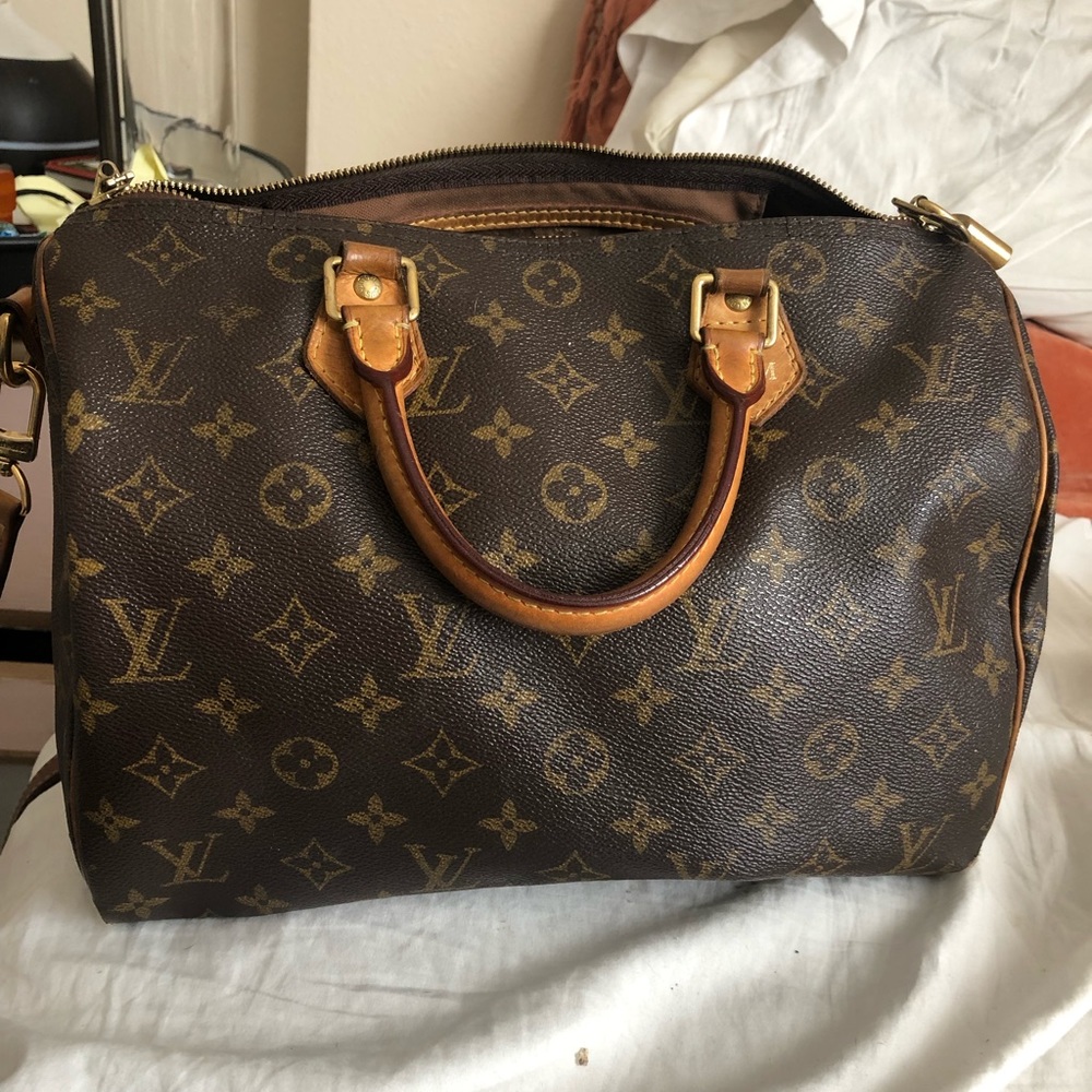 COPY - Louis Vuitton speedy with strap